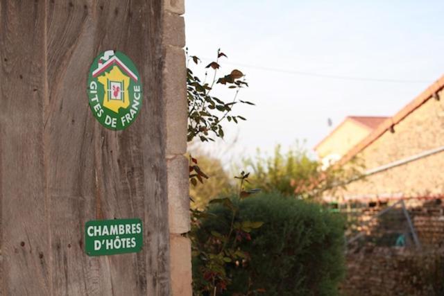 Domaine De La Saule Bed & Breakfast Jalogny Ngoại thất bức ảnh